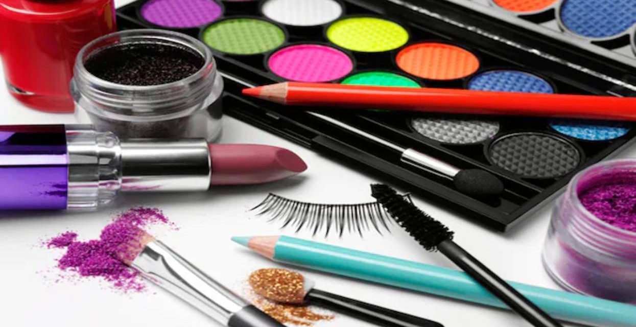 How to buy makeup online: Your complete guide to a good shopping experience