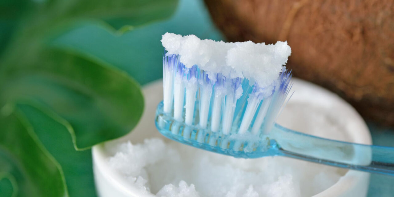 How Salt Keep Dental Problems Away ?