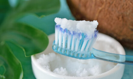 How Salt Keep Dental Problems Away ?