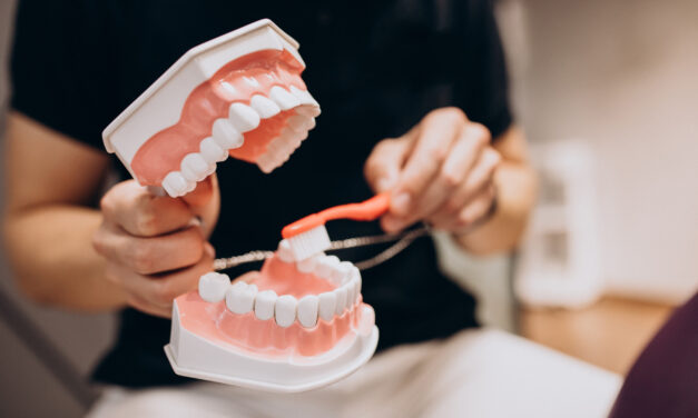 Clear Guide to Artificial Teeth for Our Community